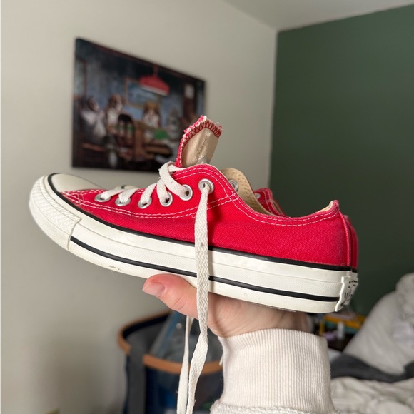 Converse Classic Red Sneakers W7 / M5 - Picture 3 of 6